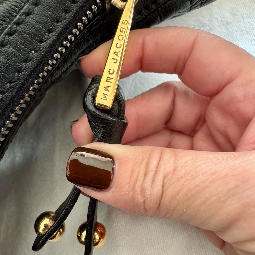 MARC JACOBS Black Quilted Calfskin Leather Banana Hobo Bag - Picture 8 of 15